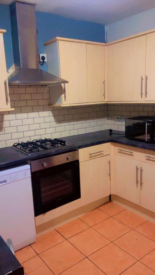 Transformative Housing Laurie Avenue Apartman Nottingham Kültér fotó